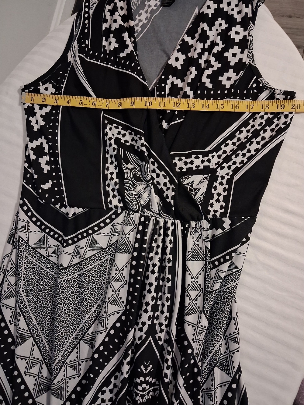 Ashley Stewart Black and White Sleeveless Printed Maxi Dress Size 18/20 - Picture 9 of 12